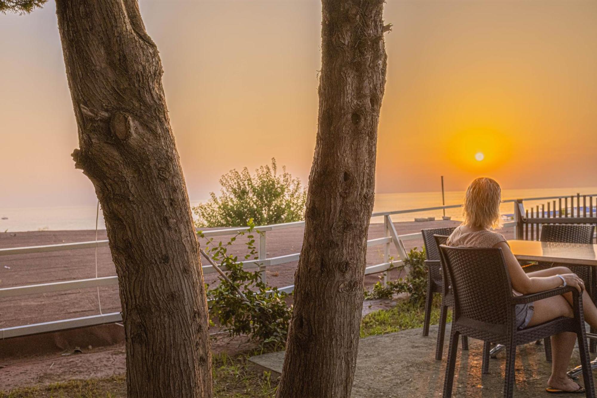 Elysium Elite Hotel & Spa Kizilot Ngoại thất bức ảnh
